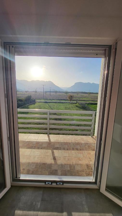 Countryside Apartments First Floor Trikala  Ngoại thất bức ảnh